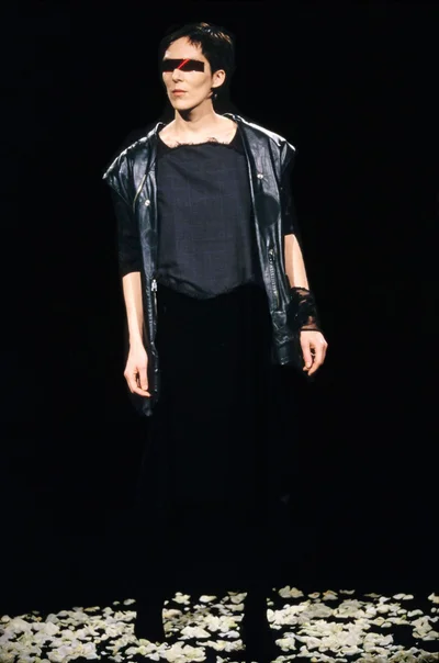 Look 17